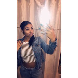 Meet your Posher, Danna